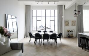 Light-Filled Urban Retreat in the Iconic Endeans Building - Auckland CBD, New Zealand