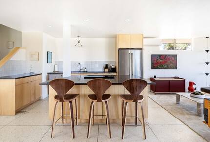 Midcentury Elegance Beneath the Stars - Joshua Tree, California