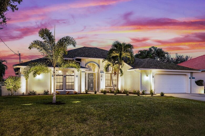 Inviting Florida Getaway with Outdoor Living & Water Access - Cape Coral, Florida