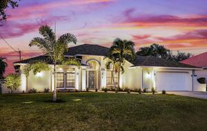 Inviting Florida Getaway with Outdoor Living & Water Access - Cape Coral, Florida