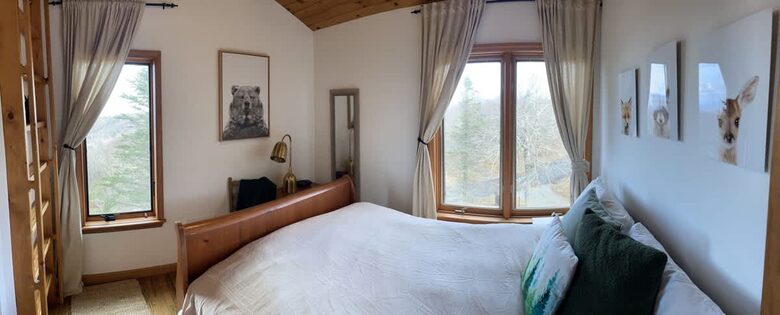 Three-State Views from a Mountain Haven - Beech Mountain, North Carolina
