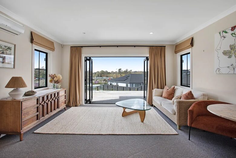 Wainui Estate | Grand Luxury Near the Coast - Wainui, New Zealand