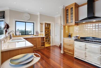 Wainui Estate | Grand Luxury Near the Coast - Wainui, New Zealand