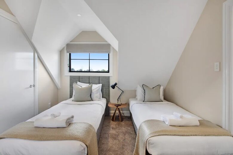 Wainui Estate | Grand Luxury Near the Coast - Wainui, New Zealand