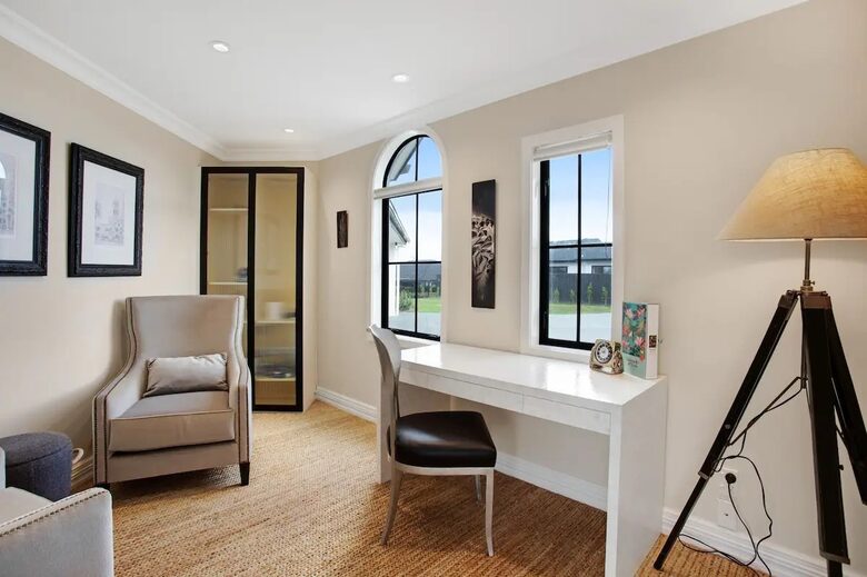 Wainui Estate | Grand Luxury Near the Coast - Wainui, New Zealand