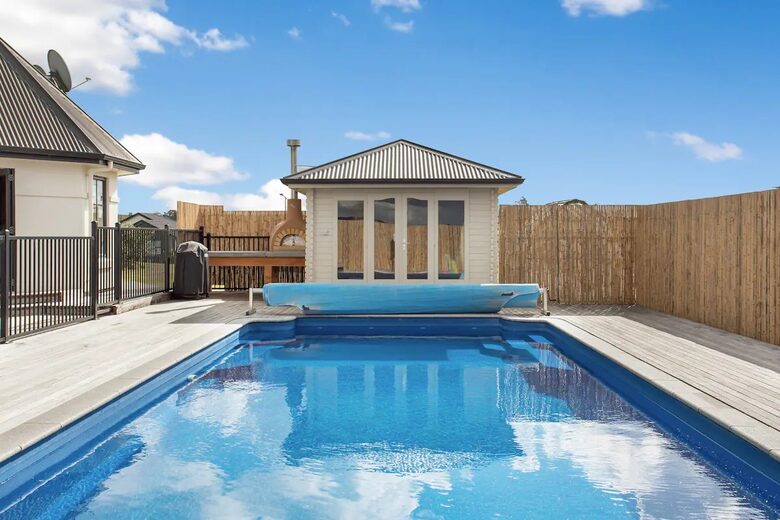 Wainui Estate | Grand Luxury Near the Coast - Wainui, New Zealand