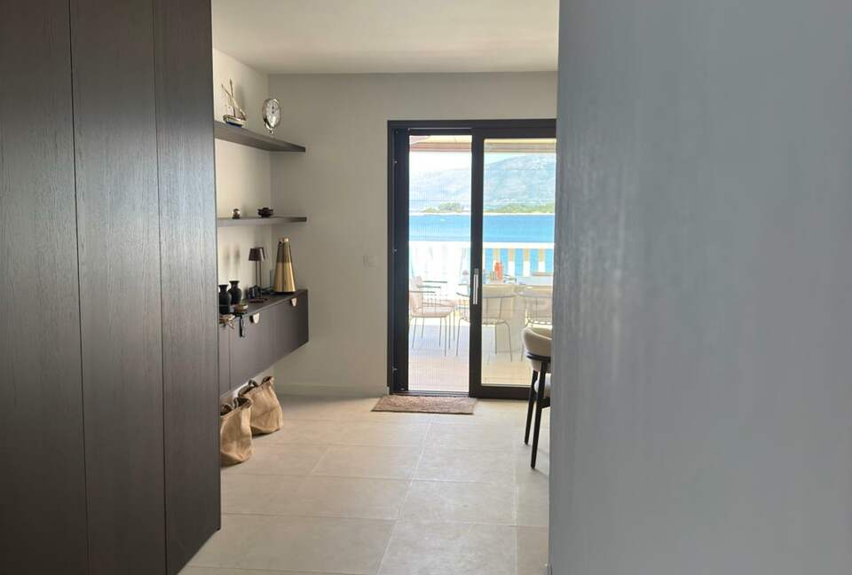 Exclusive Waterfront Villa with Panoramic Adriatic Views - Lumbarda, Korčula Island, Croatia