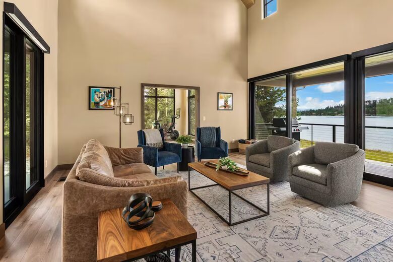 Upscale Montana Retreat with Private Dock & Mountain Views - Anaconda, Montana