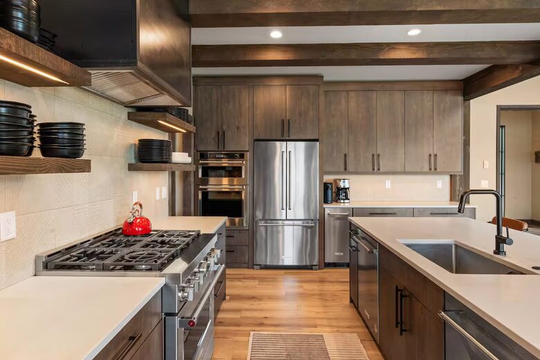 Upscale Montana Retreat with Private Dock & Mountain Views - Anaconda, Montana