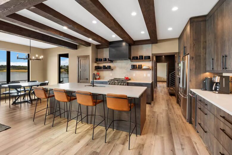 Upscale Montana Retreat with Private Dock & Mountain Views - Anaconda, Montana