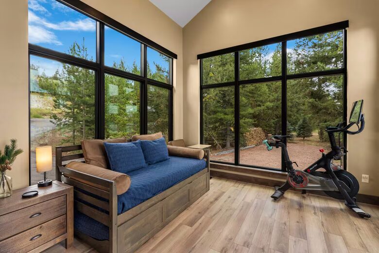 Upscale Montana Retreat with Private Dock & Mountain Views - Anaconda, Montana