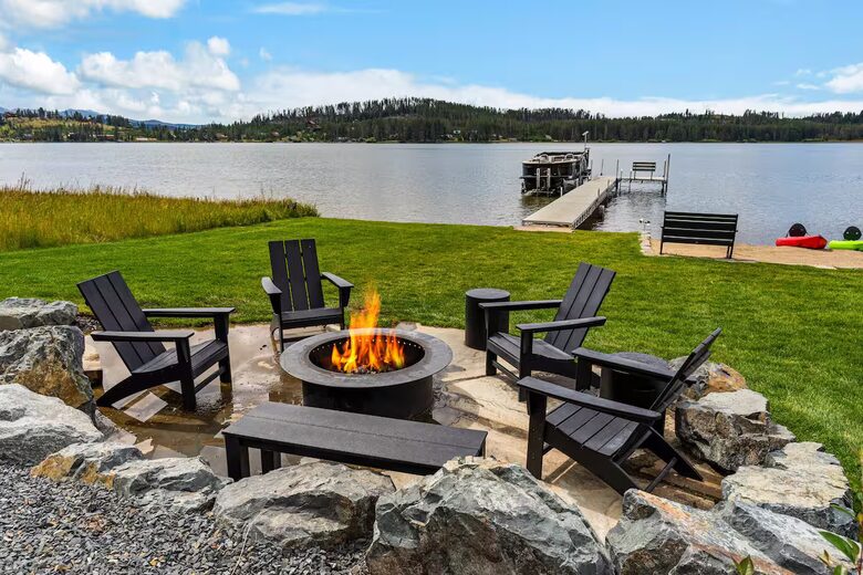 Upscale Montana Retreat with Private Dock & Mountain Views - Anaconda, Montana