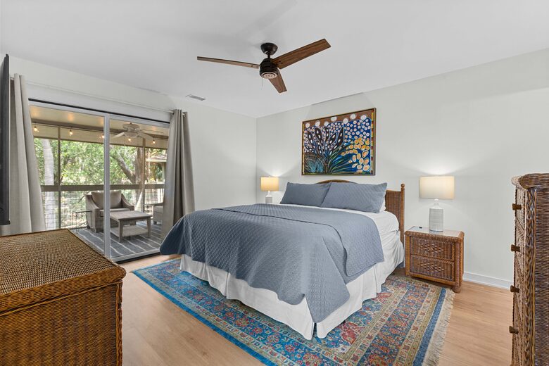 Charming Seabrook Escape with Screened Porch - Johns Island, South Carolina
