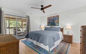 Charming Seabrook Escape with Screened Porch - Johns Island, South Carolina