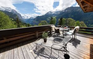 A Sophisticated Mountain Retreat in Wengen - Wengen, Switzerland