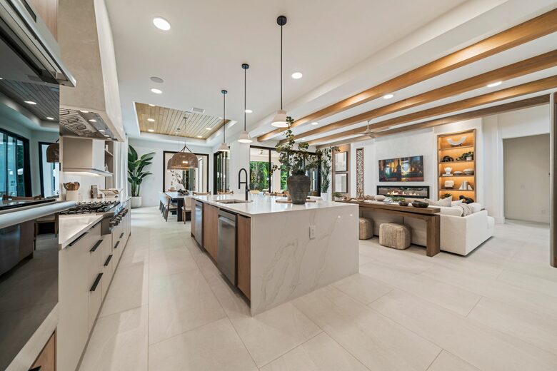 Reunion Elevated Elegance - Reunion, Florida