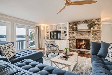 Expansive Lakefront Retreat with Private Beach and Dock - Mooresville, North Carolina