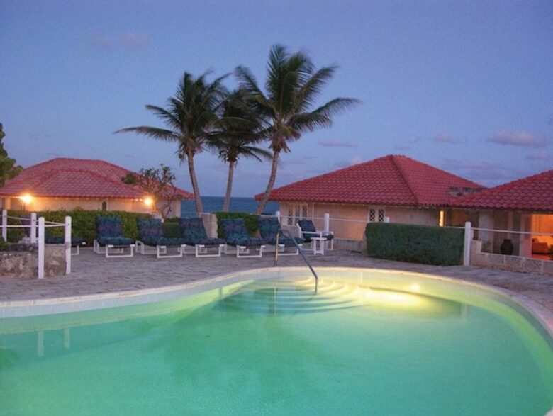 DreamAway - Sam Lords, Barbados