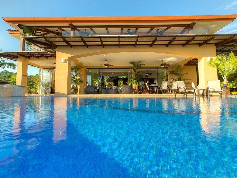 Luxury Ocean View Villa with 5 Star Personalized Service - Playa Samara, Costa Rica