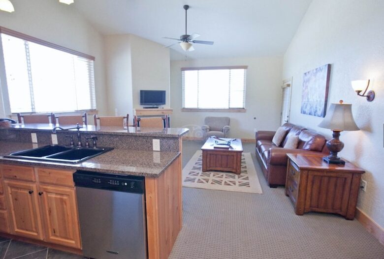 Canyons Ski Chalet - Park City, Utah