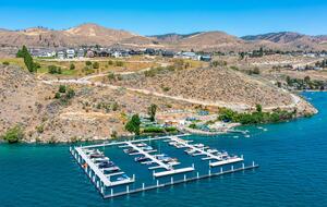Spa Haven with Panoramic Lake Chelan Views - Chelan, Washington
