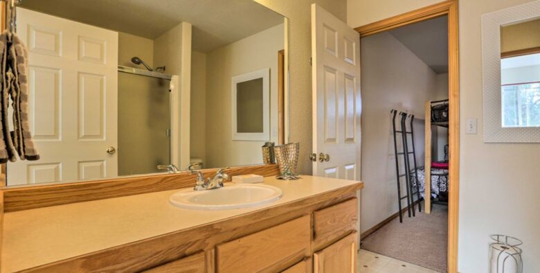 full bathroom