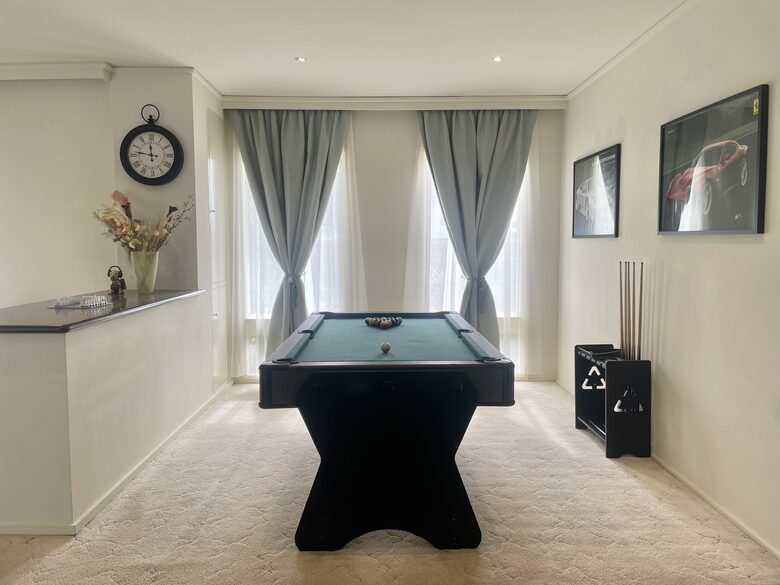 Brighton Blissful | A Poolside Coastal Retreat - Brighton East, Australia