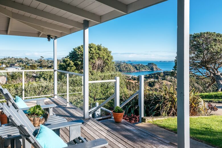 Waiheke Island Living with Pool and Hot Tub - Waiheke Island, New Zealand