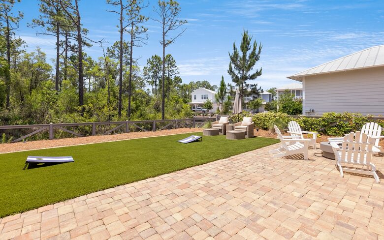 Refined Comfort near 30A’s Best Beaches - Santa Rosa Beach, Florida