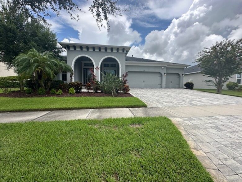 Elegant Apollo Beach Haven with Lush Trails & Hot Tub - Apollo Beach, Florida