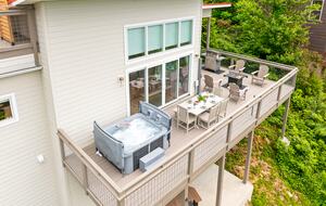 Rhinestone Retreat | A Stylish Mountain Escape Inspired by Dolly - Gatlinburg, Tennessee