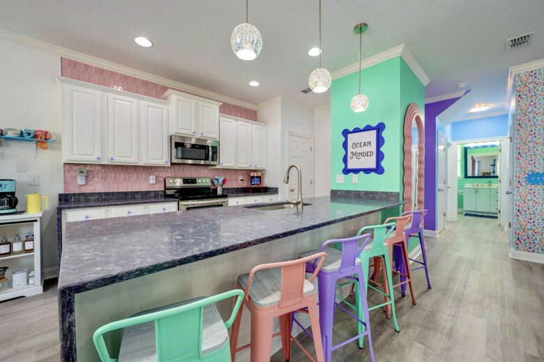 Playful and Cozy Getaway Near the Gulf - Destin, Florida