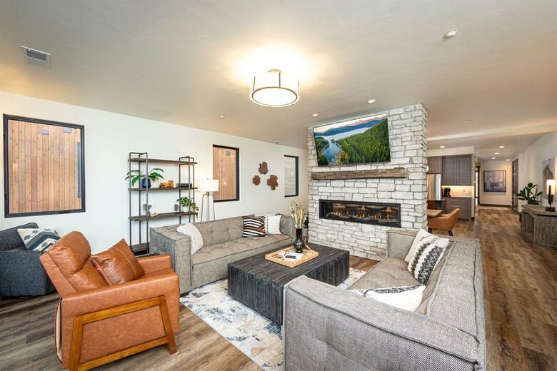 Upscale Escape Near Glacier National Park - Whitefish, Montana