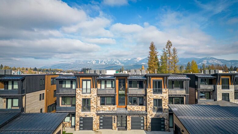 Upscale Escape Near Glacier National Park - Whitefish, Montana