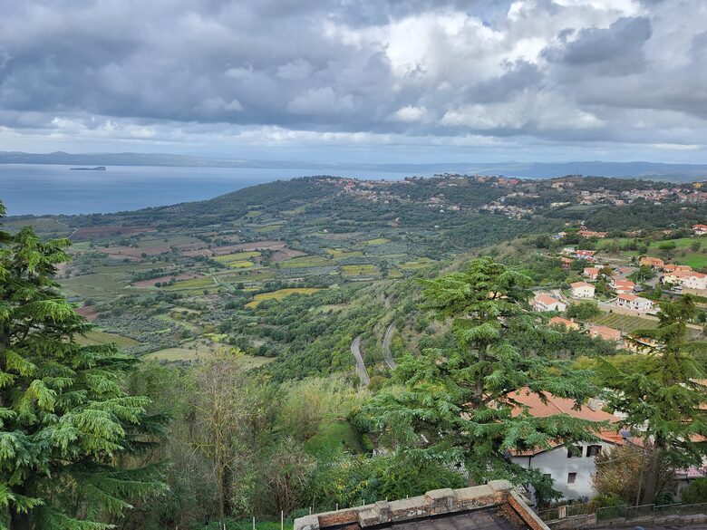 Tranquil Retreat in the Heart of Montefiascone - Montefiascone, Italy