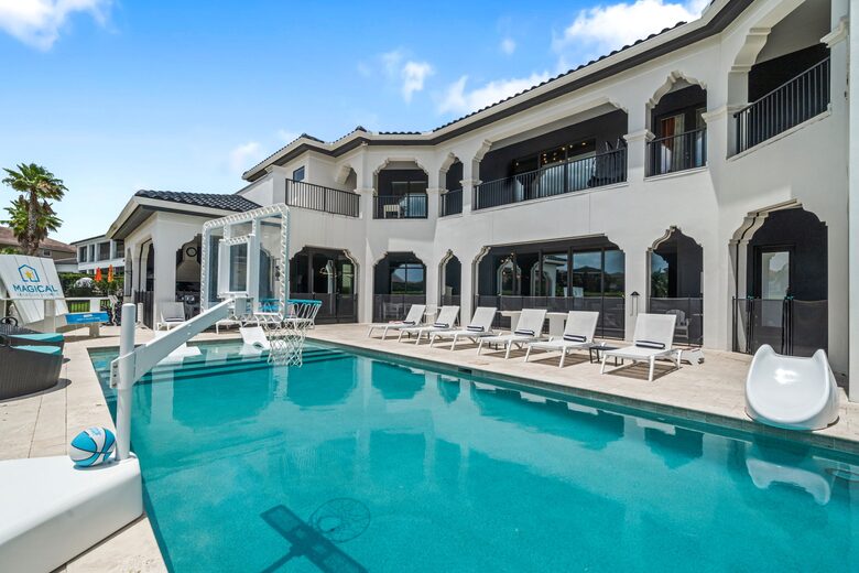 The Kingdom at Reunion - Kissimmee, Florida
