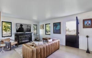 Exquisite Wine Country Escape with Sweeping Views - Paso Robles, California