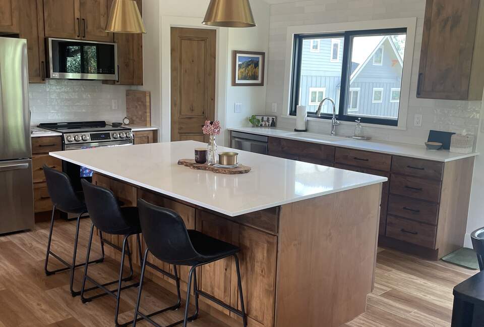 Elegant Alpine Escape in the Heart of Summit County - Frisco, Colorado