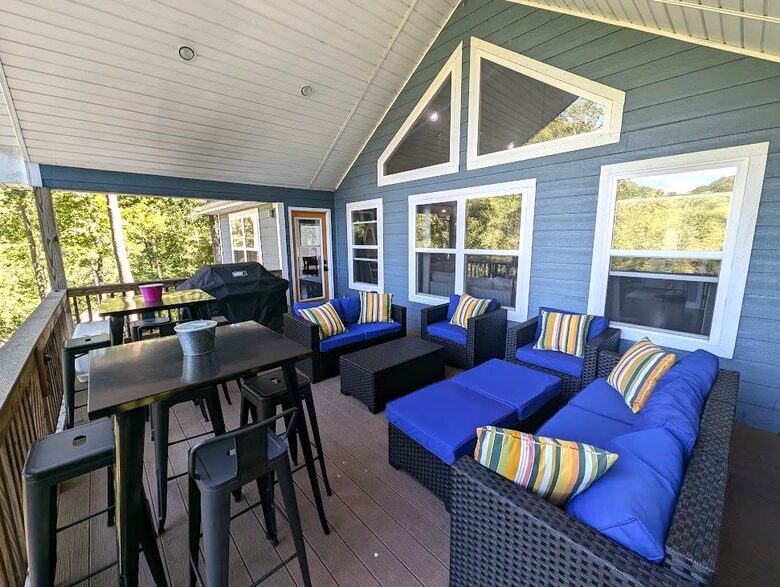 Mountainview Lakeside Escape - LaFollette, Tennessee