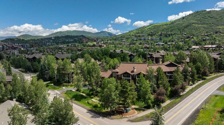 Timberline Lodge at Trappeur's Crossing - Steamboat Springs, Colorado