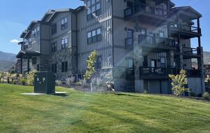 Stylish Mayflower Lakeside Retreat Near Skiing & Marina - Park City, Utah