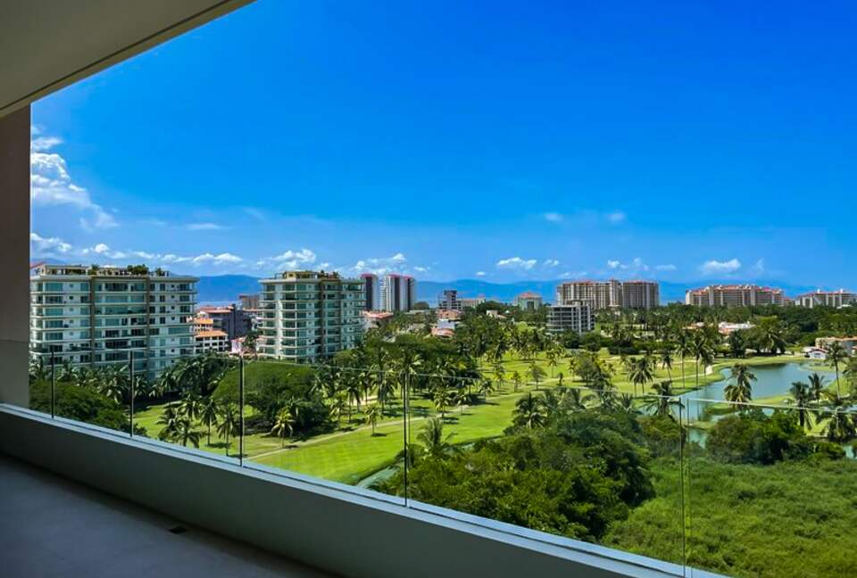 Oceanview Comfort in a Resort-Style Setting - Puerto Vallarta, Mexico