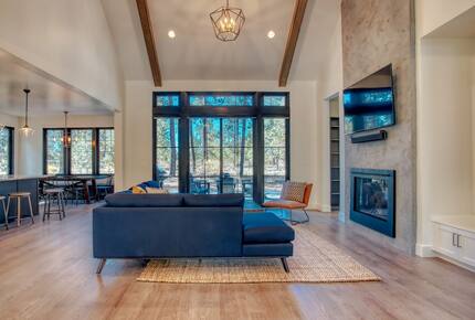 A Luxe Sunriver Family Retreat - Bend, Oregon