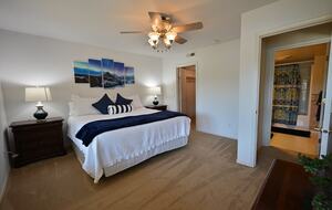South Tenmile Lake Waterfront Retreat - Lakeside, Oregon
