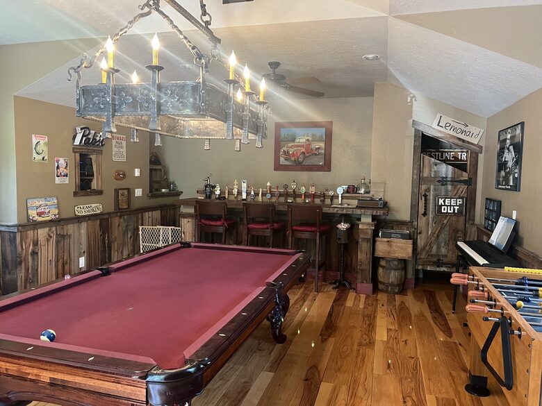 Game room