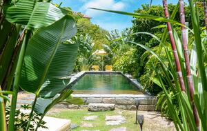 1493 Villa & Lodges