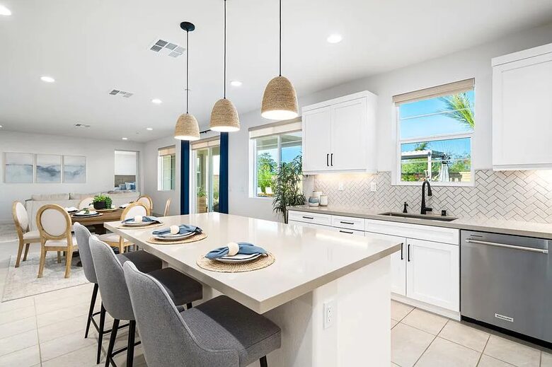 Desert Serenity with Mountain Views - La Quinta, California