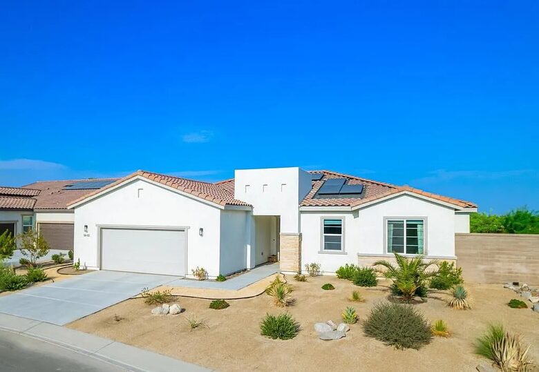 Desert Serenity with Mountain Views - La Quinta, California