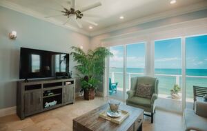 Island Views & Luxurious Comfort on Pelican Shores - Marsh Harbour, Bahamas