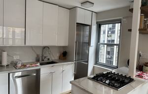 Elegant Midtown Manhattan Retreat Near Central Park - New York City, New York